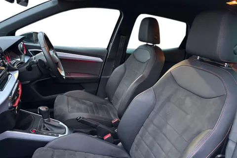 WR72ZSZ SEAT Arona 1.0 TSI FR Edition DSG Euro 6 (s/s) 5dr Thumbnail #17