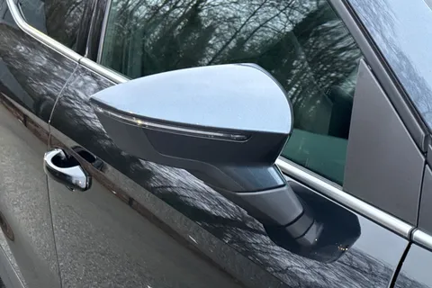 WR72ZSZ SEAT Arona 1.0 TSI FR Edition DSG Euro 6 (s/s) 5dr Thumbnail #29