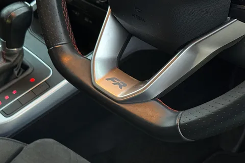 WR72ZSZ SEAT Arona 1.0 TSI FR Edition DSG Euro 6 (s/s) 5dr Thumbnail #32