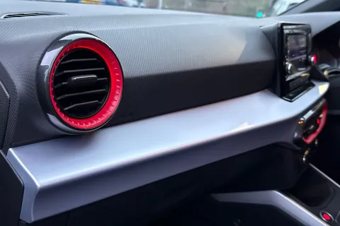 WR72ZSZ SEAT Arona 1.0 TSI FR Edition DSG Euro 6 (s/s) 5dr Thumbnail #38