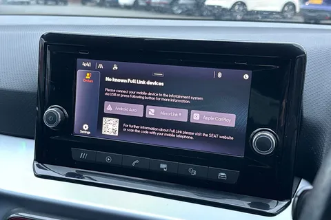 WR72ZSZ SEAT Arona 1.0 TSI FR Edition DSG Euro 6 (s/s) 5dr Thumbnail #48