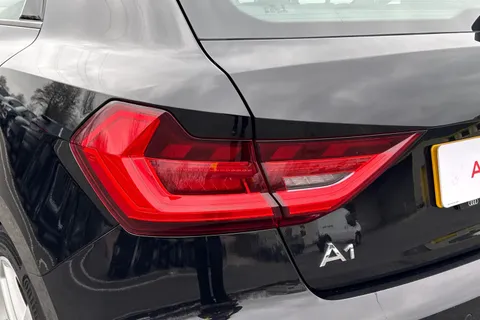 PK72TZA Audi A1 S line 30 TFSI 110 PS 6-speed Thumbnail #8