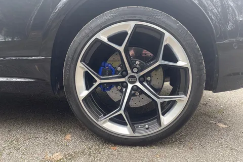 DX75UBO Audi RS Q8 SUV performance Carbon Black   640 PS tiptronic Thumbnail #10