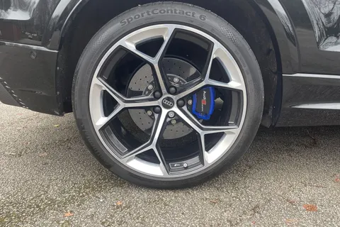 DX75UBO Audi RS Q8 SUV performance Carbon Black   640 PS tiptronic Thumbnail #13