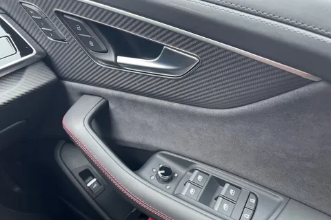 DX75UBO Audi RS Q8 SUV performance Carbon Black   640 PS tiptronic Thumbnail #21