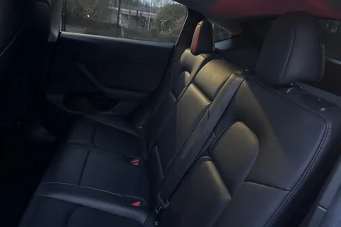 LB72XPG Tesla Model Y (Dual Motor) Long Range Auto 4WDE 5dr Thumbnail #20