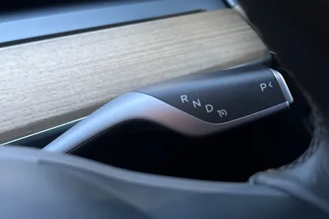 LB72XPG Tesla Model Y (Dual Motor) Long Range Auto 4WDE 5dr Thumbnail #24