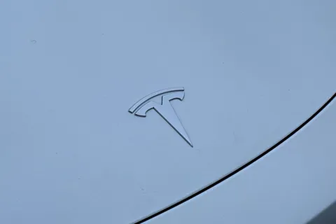 LB72XPG Tesla Model Y (Dual Motor) Long Range Auto 4WDE 5dr Thumbnail #27