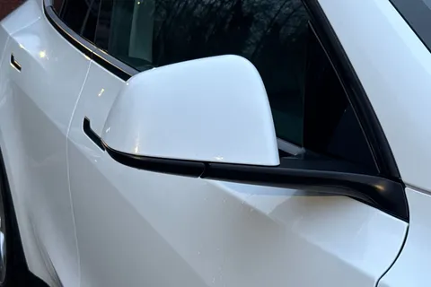 LB72XPG Tesla Model Y (Dual Motor) Long Range Auto 4WDE 5dr Thumbnail #29