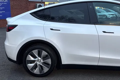 LB72XPG Tesla Model Y (Dual Motor) Long Range Auto 4WDE 5dr Thumbnail #33