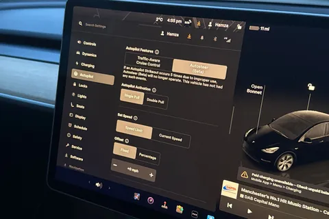 LB72XPG Tesla Model Y (Dual Motor) Long Range Auto 4WDE 5dr Thumbnail #48