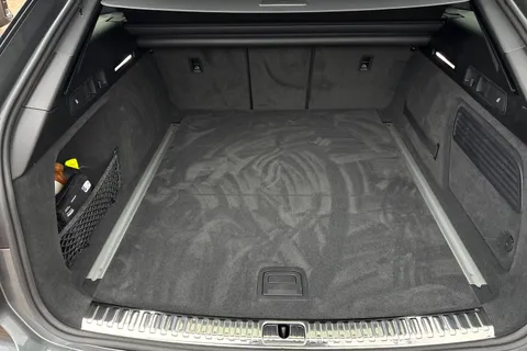 BP25TLO Audi A6 Avant Avant Black Edition 40 TDI quattro 204 PS S tronic Thumbnail #7