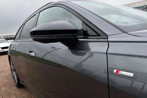 BP25TLO Audi A6 Avant Avant Black Edition 40 TDI quattro 204 PS S tronic Thumbnail #28