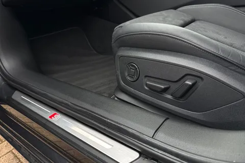 BP25TLO Audi A6 Avant Avant Black Edition 40 TDI quattro 204 PS S tronic Thumbnail #33