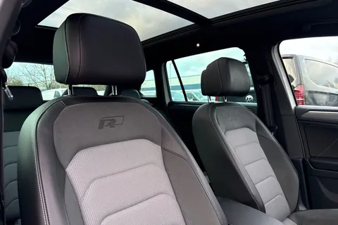 SW20OGH Volkswagen Tiguan 2.0 TDi 190 4Motion R-Line Tech 5dr DSG Thumbnail #25