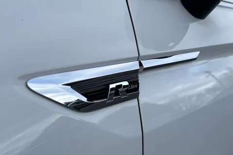 SW20OGH Volkswagen Tiguan 2.0 TDi 190 4Motion R-Line Tech 5dr DSG Thumbnail #29