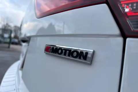SW20OGH Volkswagen Tiguan 2.0 TDi 190 4Motion R-Line Tech 5dr DSG Thumbnail #33