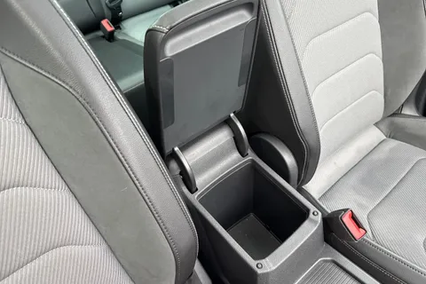 SW20OGH Volkswagen Tiguan 2.0 TDi 190 4Motion R-Line Tech 5dr DSG Thumbnail #40