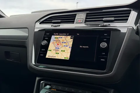 SW20OGH Volkswagen Tiguan 2.0 TDi 190 4Motion R-Line Tech 5dr DSG Thumbnail #54