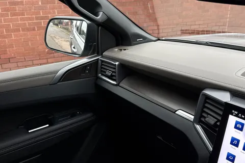 GL24VXW Volkswagen Amarok D/Cab Pick Up Style 2.0 TDI 205 4MOTION Auto Thumbnail #21