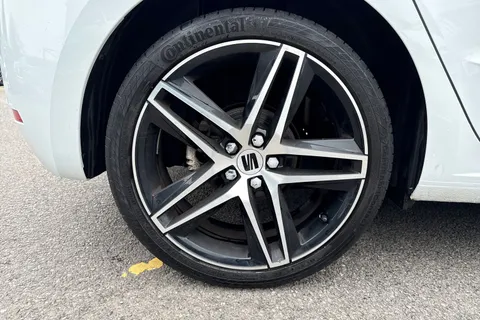 PJ72UEH SEAT Ibiza 1.0 TSI FR Edition Euro 6 (s/s) 5dr Thumbnail #8