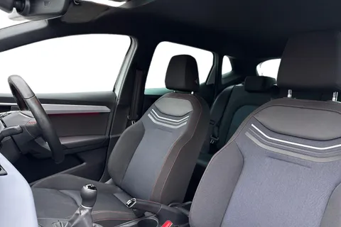 PJ72UEH SEAT Ibiza 1.0 TSI FR Edition Euro 6 (s/s) 5dr Thumbnail #12