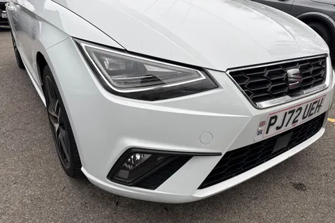 PJ72UEH SEAT Ibiza 1.0 TSI FR Edition Euro 6 (s/s) 5dr Thumbnail #18