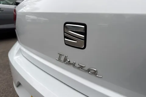 PJ72UEH SEAT Ibiza 1.0 TSI FR Edition Euro 6 (s/s) 5dr Thumbnail #27