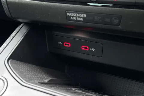 PJ72UEH SEAT Ibiza 1.0 TSI FR Edition Euro 6 (s/s) 5dr Thumbnail #38