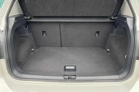 GK72HWY Volkswagen T-Cross 1.0 TSI (110ps) SEL Hatchback ⭐1 Year VW Warranty⭐ Thumbnail #10