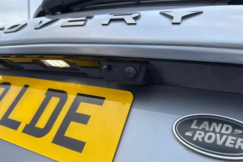 KF69LDE Land Rover Discovery Sport 2.0 D240 MHEV R-Dynamic HSE Auto 4WD Euro 6 (s/s) 5dr Thumbnail #28