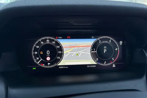 KF69LDE Land Rover Discovery Sport 2.0 D240 MHEV R-Dynamic HSE Auto 4WD Euro 6 (s/s) 5dr Thumbnail #47