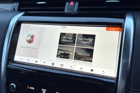 KF69LDE Land Rover Discovery Sport 2.0 D240 MHEV R-Dynamic HSE Auto 4WD Euro 6 (s/s) 5dr Thumbnail #52