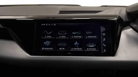 LR71MKX Audi e-tron GT    quattro 350,00 kW Thumbnail #8