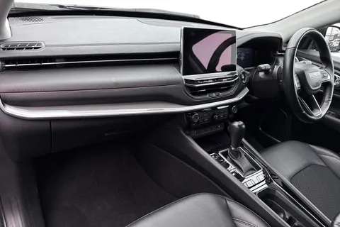 YX72HEJ Jeep Compass 1.3 T4 GSE 4xe PHEV Trailhawk 5dr Auto Thumbnail #3