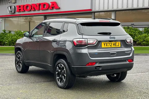 YX72HEJ Jeep Compass 1.3 T4 GSE 4xe PHEV Trailhawk 5dr Auto Thumbnail #4