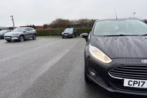 25 of 62 for Ford Fiesta 1.25 Zetec Euro 6 3dr