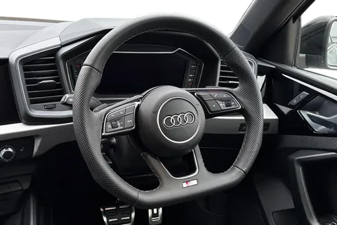 Audi A1 1.0 TFSI 30 Black Edition Sportback S Tronic Euro 6 (s/s) 5dr Thumbnail #18