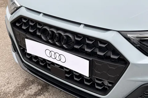 Audi A1 1.0 TFSI 30 Black Edition Sportback S Tronic Euro 6 (s/s) 5dr Thumbnail #27