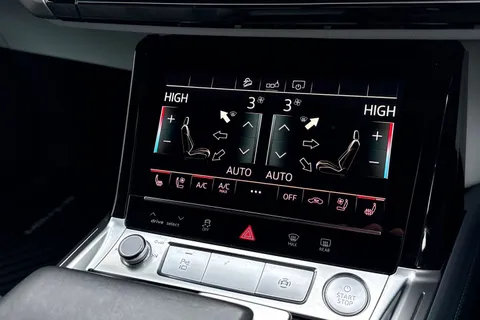 AY21WCD Audi e-tron Sportback Edition 1 55 quattro 300,00 kW Thumbnail #22