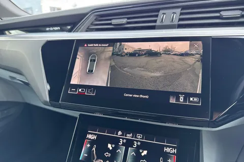 AY21WCD Audi e-tron Sportback Edition 1 55 quattro 300,00 kW Thumbnail #34