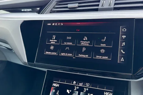 AY21WCD Audi e-tron Sportback Edition 1 55 quattro 300,00 kW Thumbnail #46