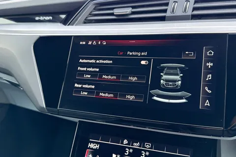 AY21WCD Audi e-tron Sportback Edition 1 55 quattro 300,00 kW Thumbnail #48