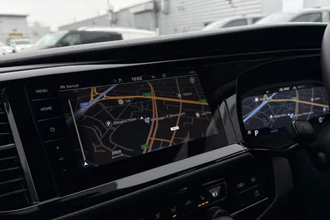 DK25ZYR Volkswagen California 2.0 TDI Ocean 204 4dr DSG-Dynamic Chassis Control-5 Plus Promise Thumbnail #17