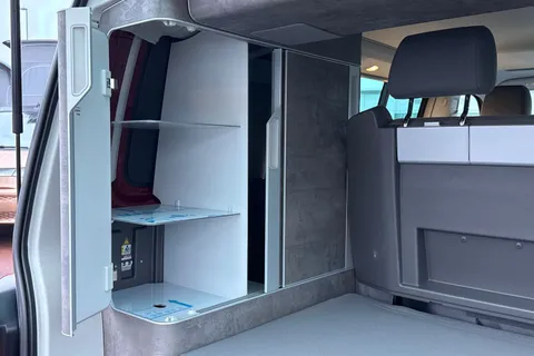 DK25ZYR Volkswagen California 2.0 TDI Ocean 204 4dr DSG-Dynamic Chassis Control-5 Plus Promise Thumbnail #41