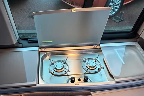 DK25ZYR Volkswagen California 2.0 TDI Ocean 204 4dr DSG-Dynamic Chassis Control-5 Plus Promise Thumbnail #48