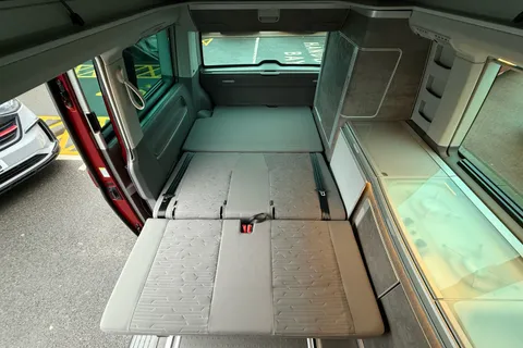 DK25ZYR Volkswagen California 2.0 TDI Ocean 204 4dr DSG-Dynamic Chassis Control-5 Plus Promise Thumbnail #54