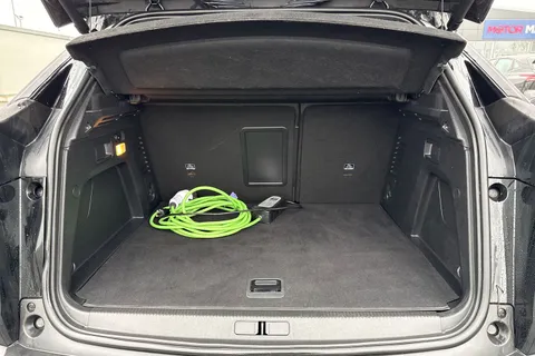 AF71XLS PEUGEOT 3008 1.6 13.2kWh GT Premium e-EAT Euro 6 (s/s) 5dr Thumbnail #7