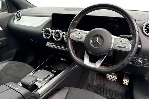 PO72TZK Mercedes-Benz Eqa EQA 350 66.5kWh AMG Line (Premium) Auto 4MATIC 5dr Thumbnail #19