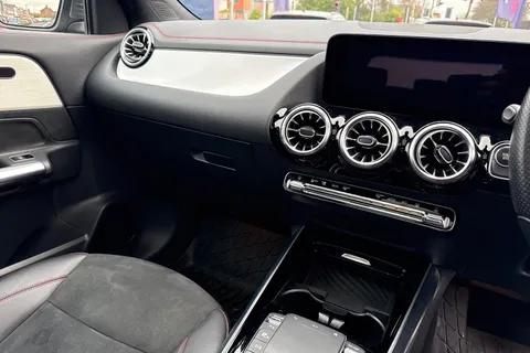 PO72TZK Mercedes-Benz Eqa EQA 350 66.5kWh AMG Line (Premium) Auto 4MATIC 5dr Thumbnail #21